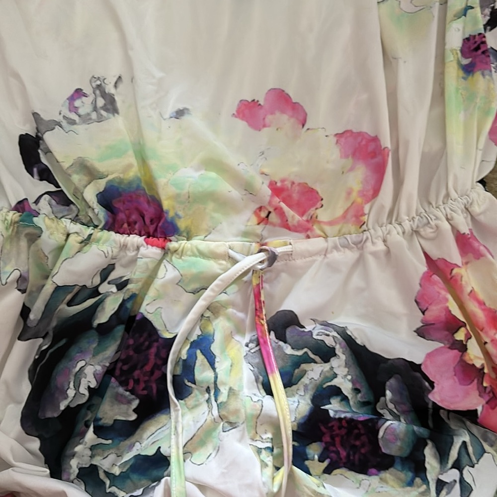Poly romper - Picture 3 of 8